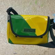 Messenger Bag Urban Life Ricki - grün gelb